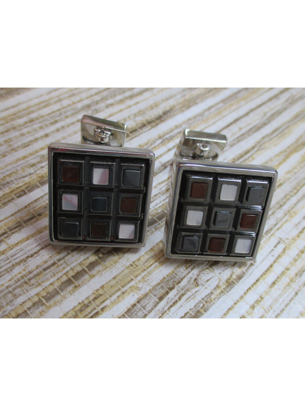 738 Ike Behar new york square cuff links SILVERTONE / MULTI uec